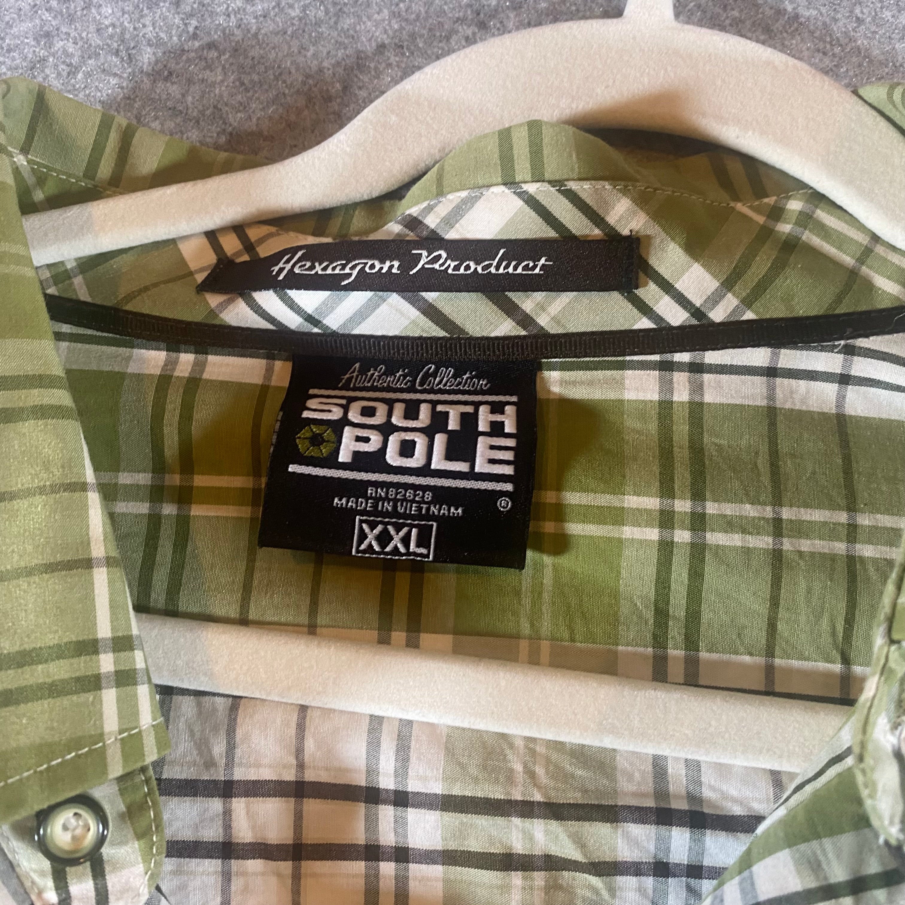 SOUTH POLE BUTTON UP SIZE XXL