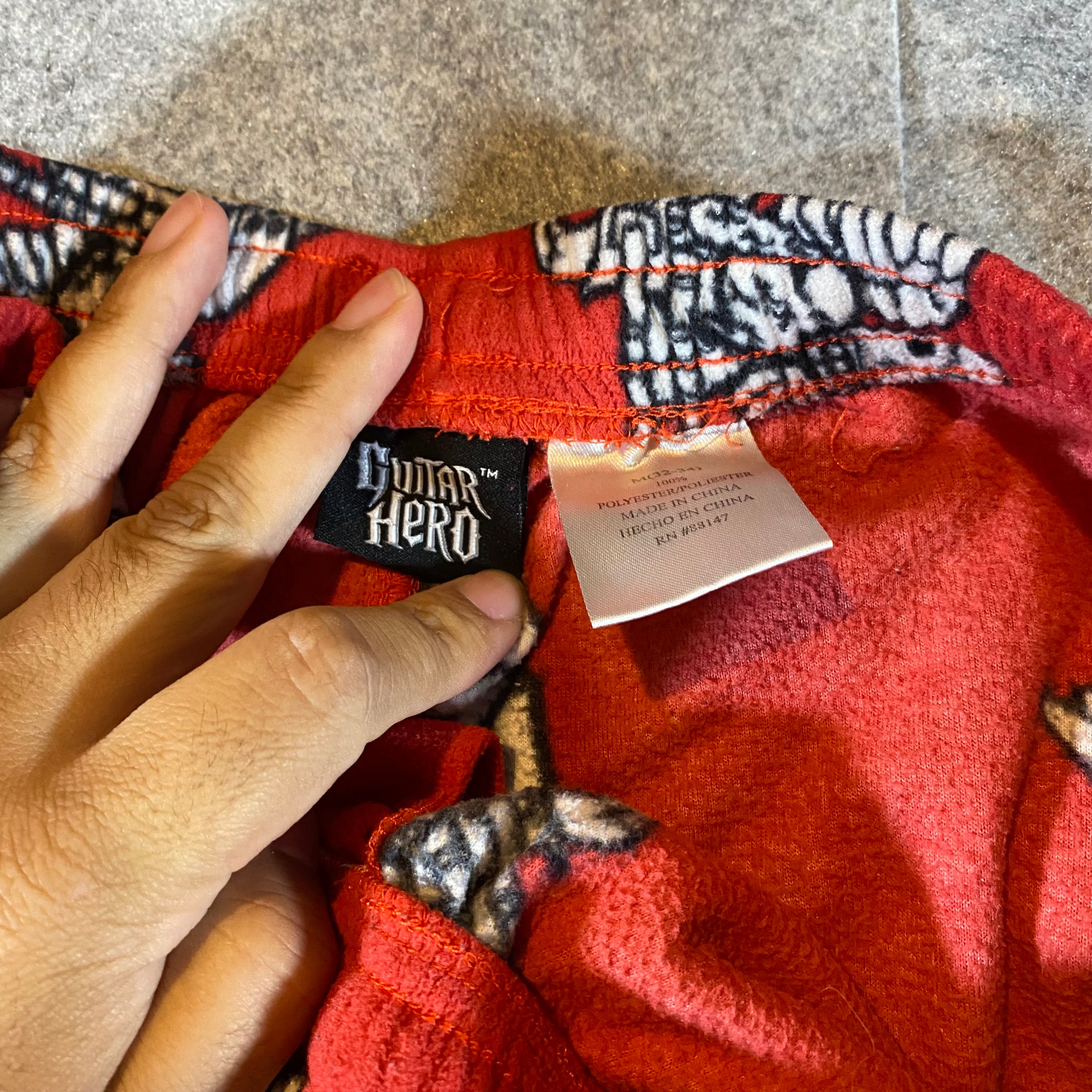 GUITAR HERO PAJAMA BOTTOMS SIZE MEDIUM