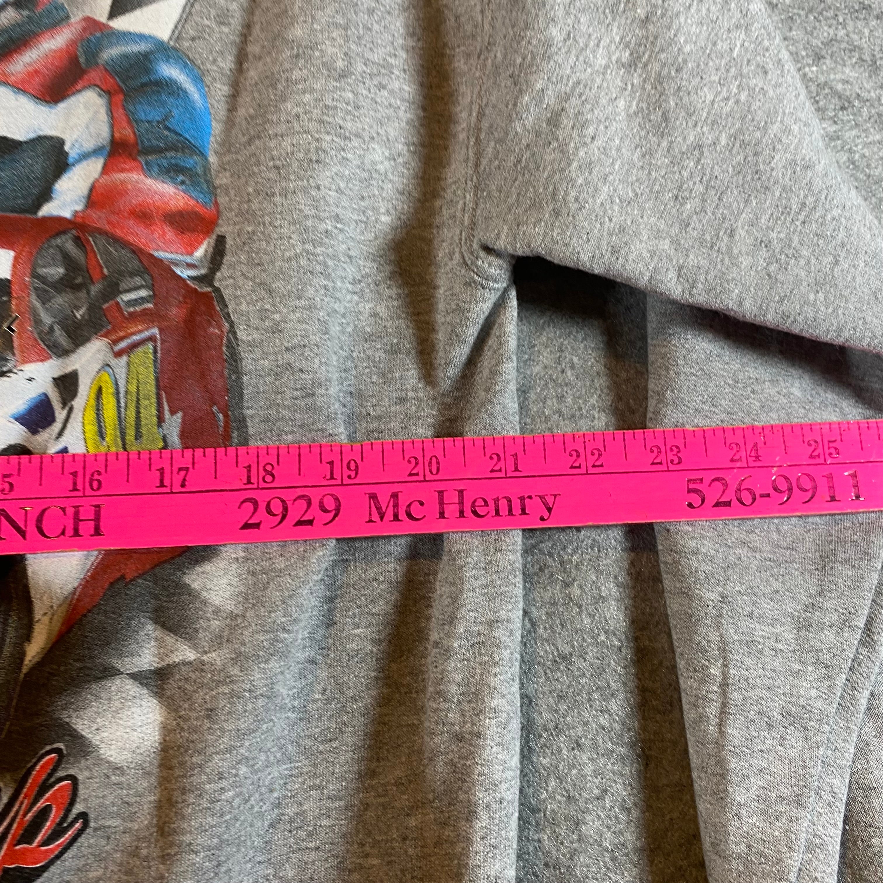NASCAR SWEATER SIZE L