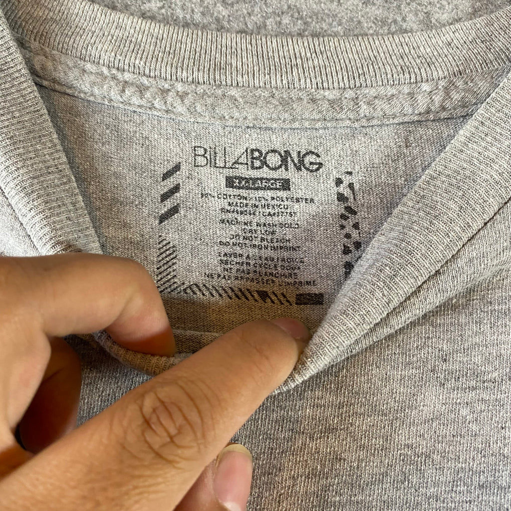 Billabong tee size XXL